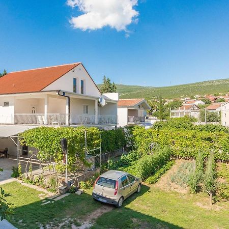 Apartmani Mlinar9 #2 Горни Карин Екстериор снимка